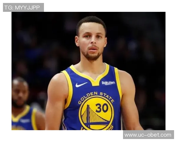 篮板之王庄神16分钟内高效表现12分13篮板8前场板助力球队胜利